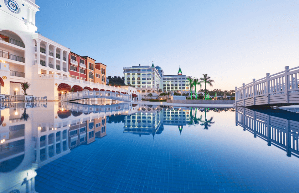 escort paphos